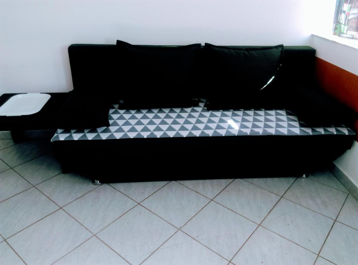 Fesztival Nyaralohaz Apartment Zamardi Luaran gambar