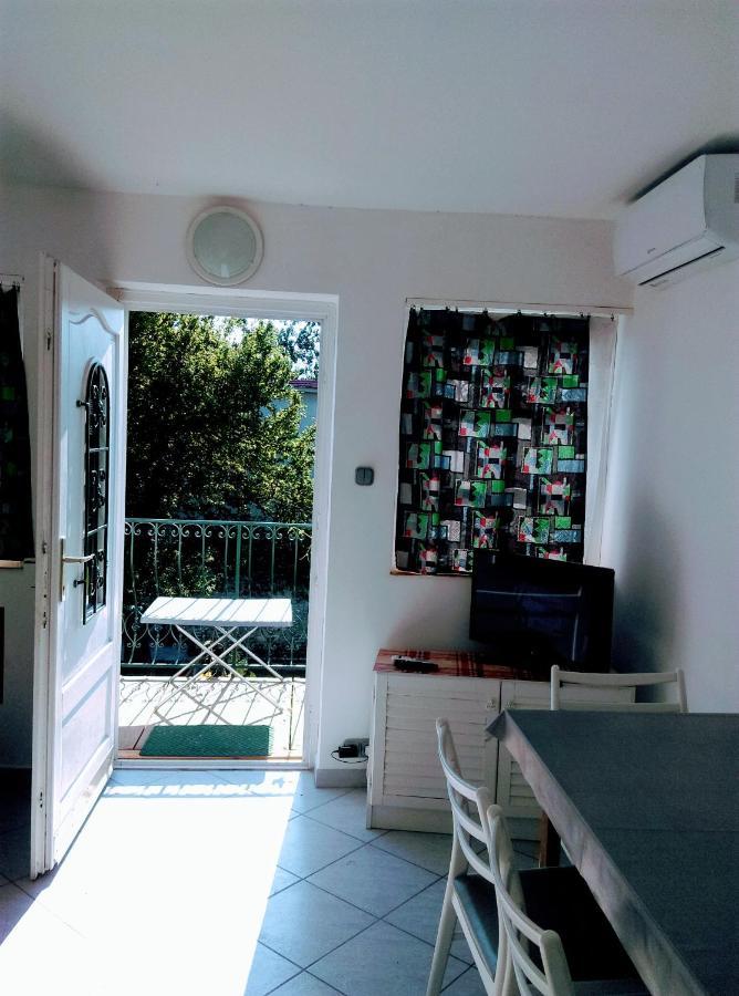 Fesztival Nyaralohaz Apartment Zamardi Luaran gambar