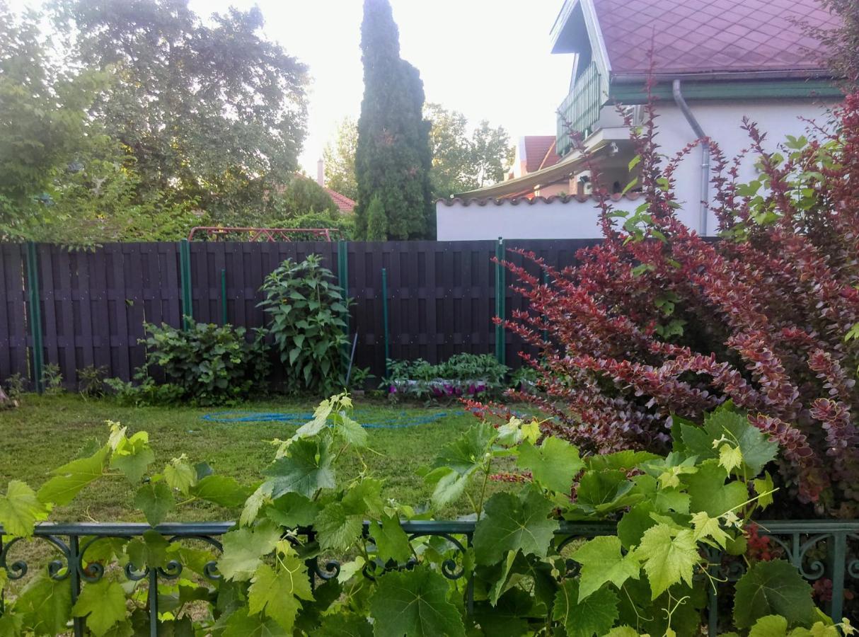 Fesztival Nyaralohaz Apartment Zamardi Luaran gambar