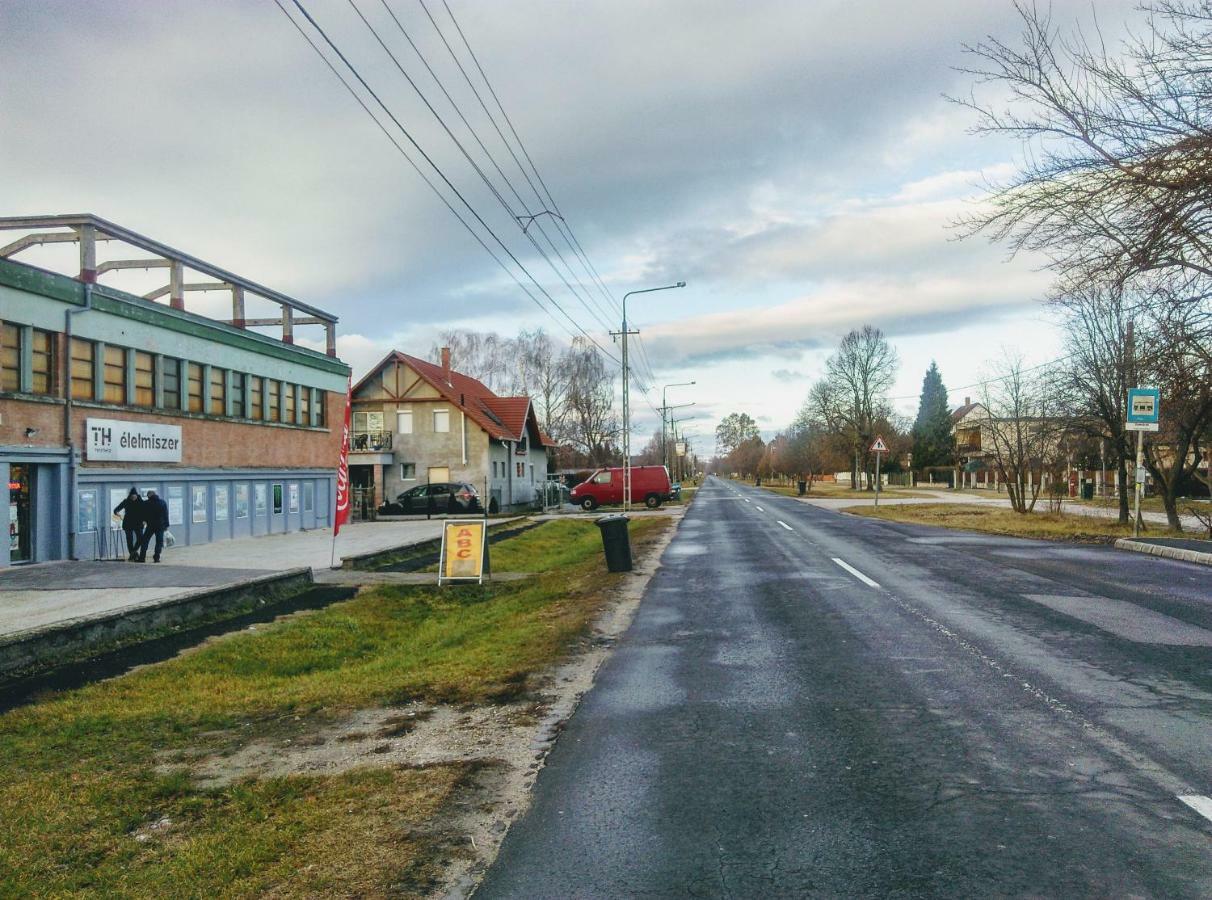 Fesztival Nyaralohaz Apartment Zamardi Luaran gambar
